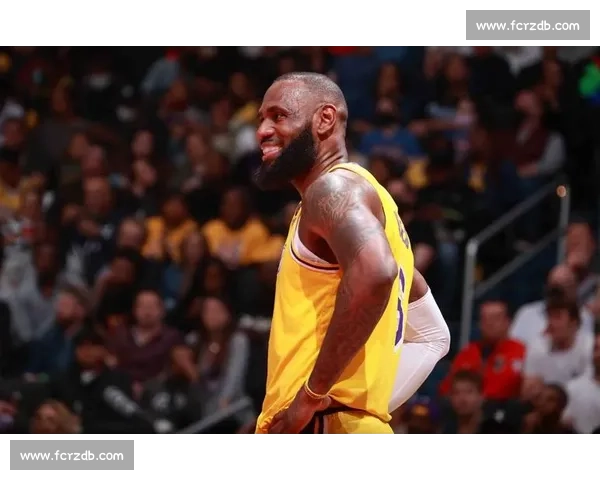 天妒英才：詹姆斯生涯屡战历史级强敌，命运枷锁何时能破？