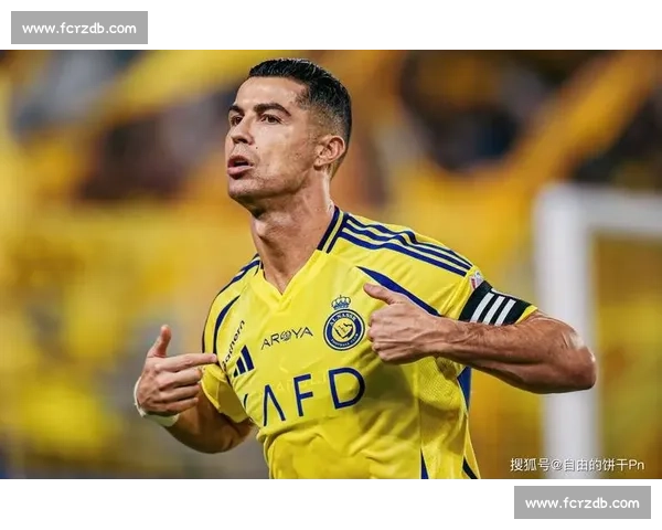 法尔克：纽卡、沙特竞逐科曼，女友拒赴中东成转会最大障碍