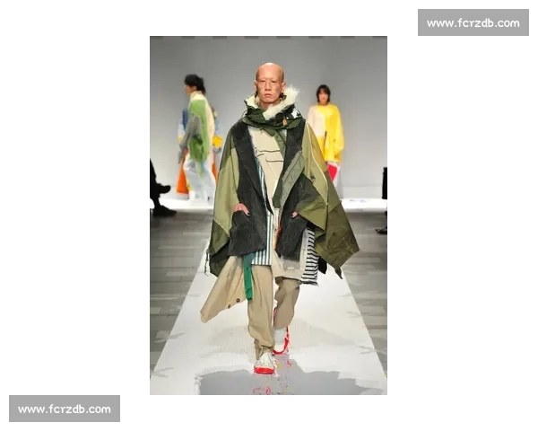 哈登跨界巴黎时装周引争议：为 WILLY CHAVARRIA 走秀自嘲 LV 供货商